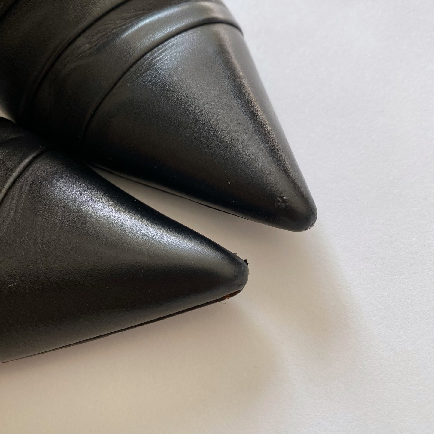Jil Sander Black Leather Pointed Toe Knee-hight Boots