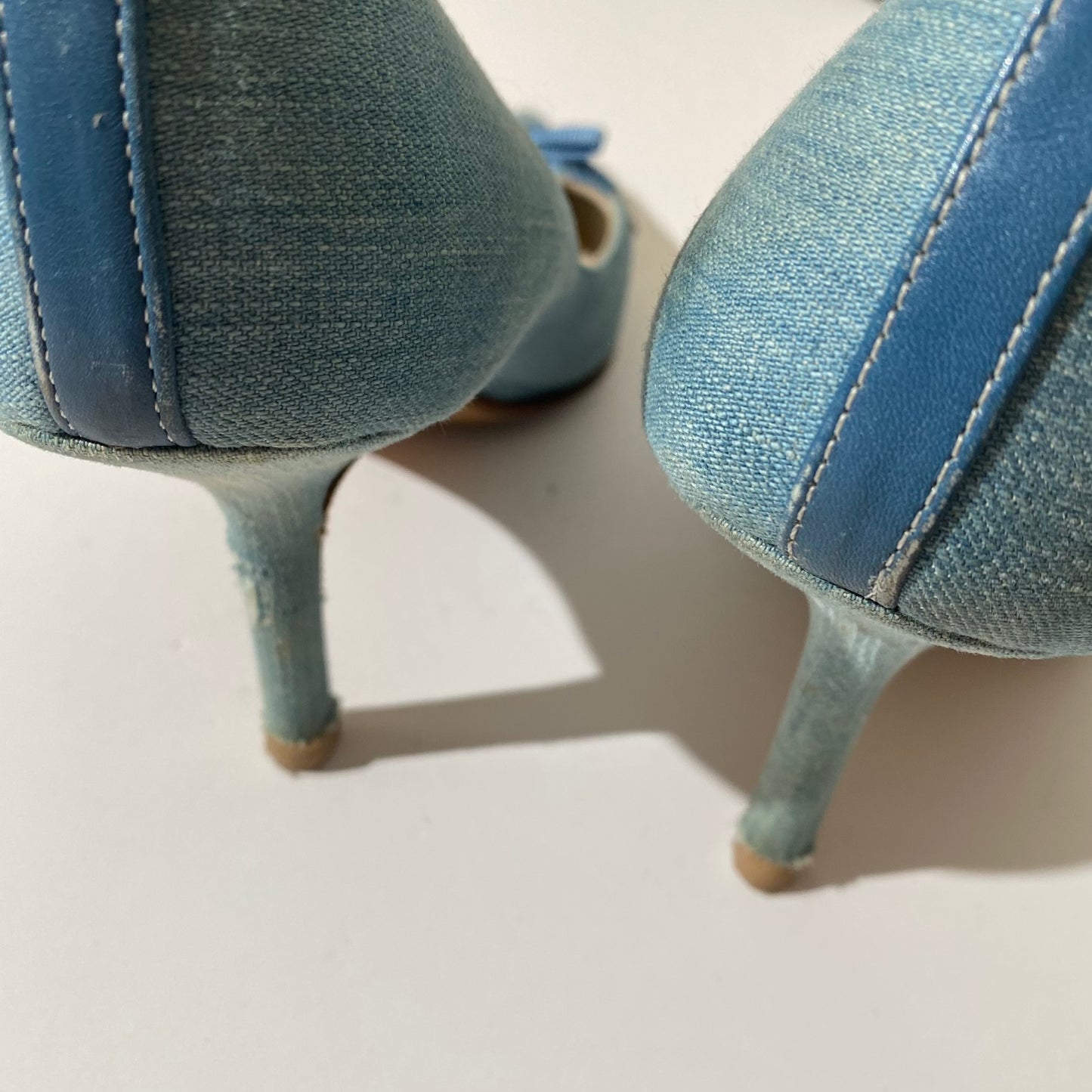 Dior 2002 Spring Denim Lace-up Bow Pointed Toe Pumps