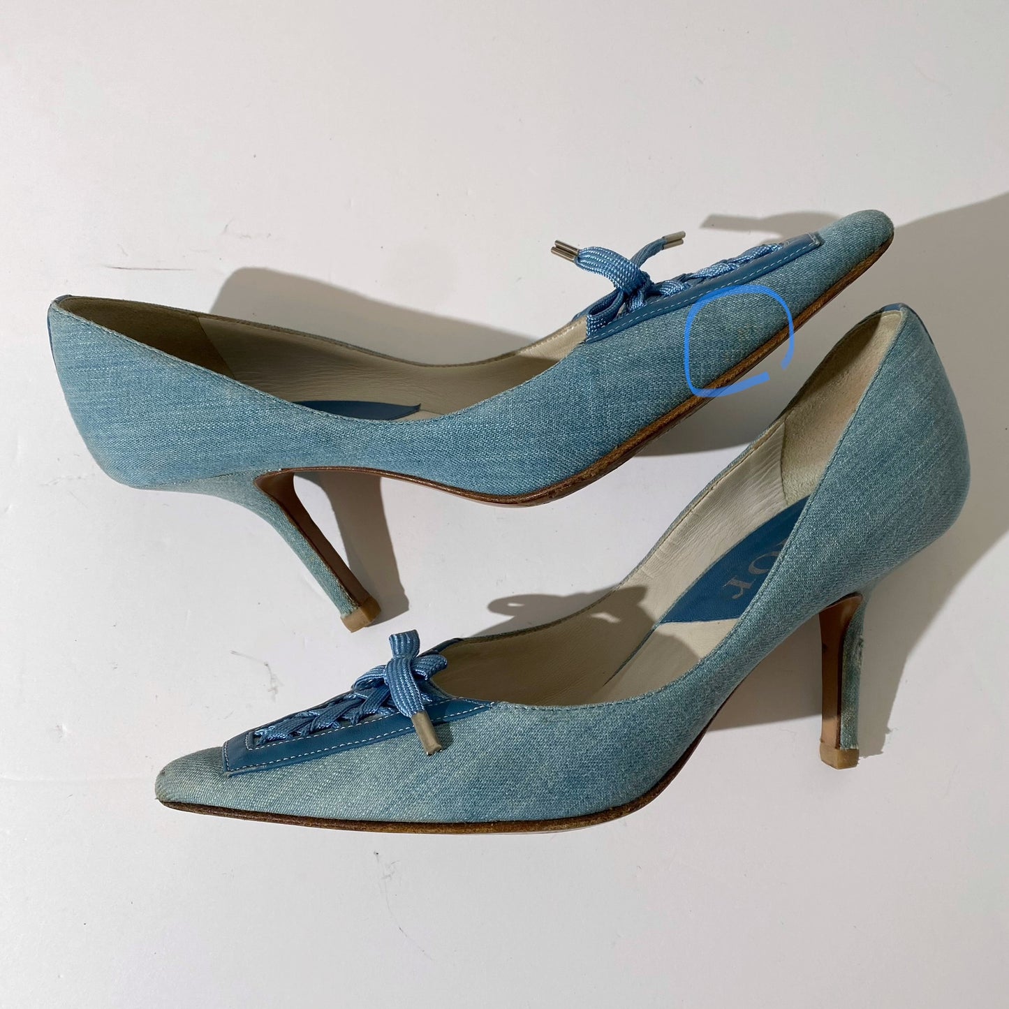 Dior 2002 Spring Denim Lace-up Bow Pointed Toe Pumps