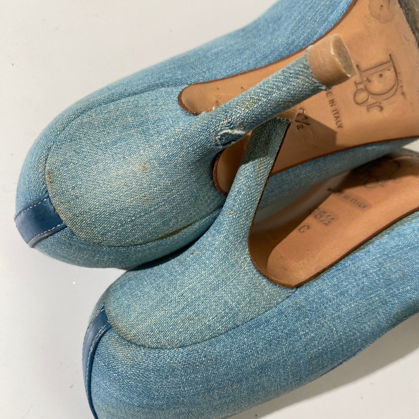 Dior 2002 Spring Denim Lace-up Bow Pointed Toe Pumps