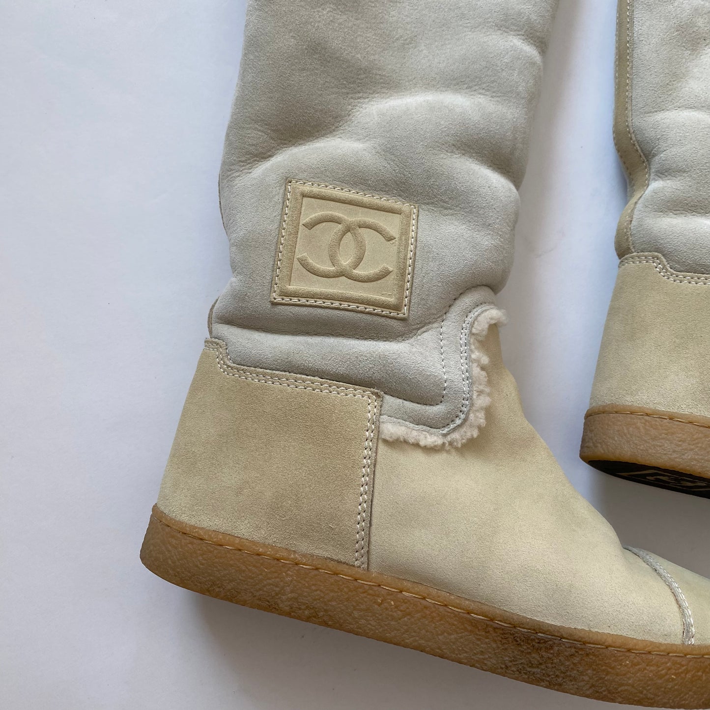 Chanel 2008 AW CC Logo Shearling Suede Calf Knee Hight Boots