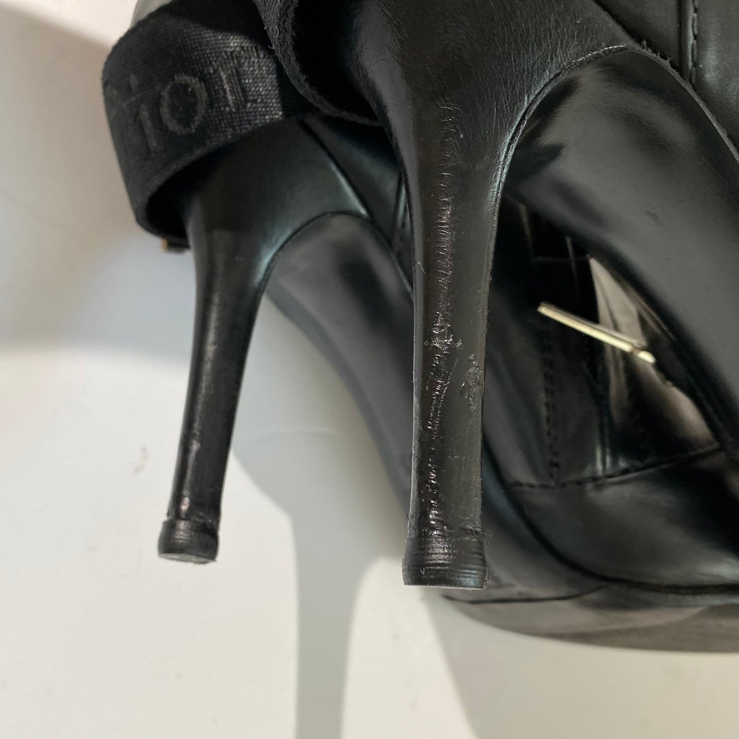 Dior 2003 AW Hardcore D Buckle Pointed Toe Ankle Boots