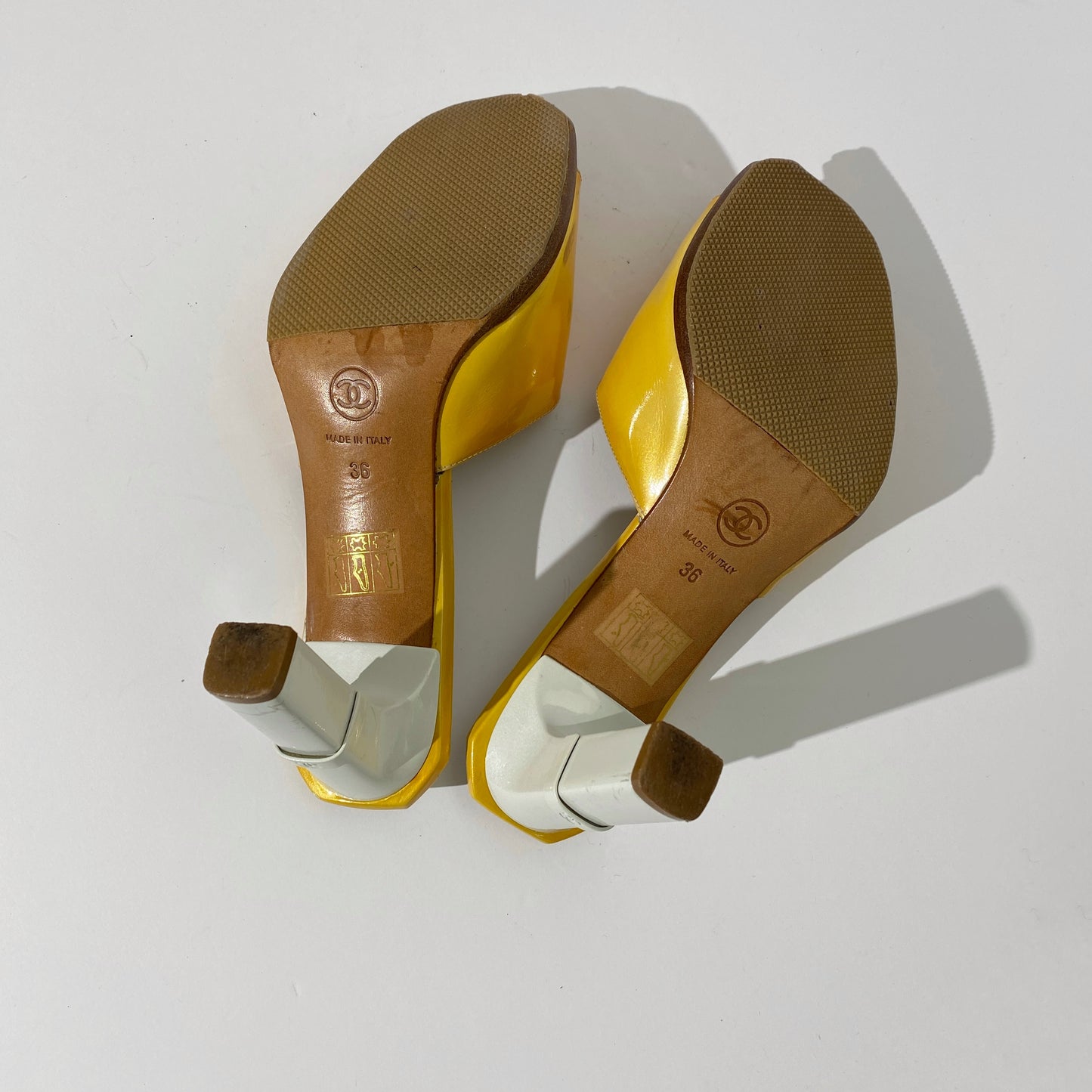 Chanel 2001 SS Yellow Patent Leather CC Logo Mules